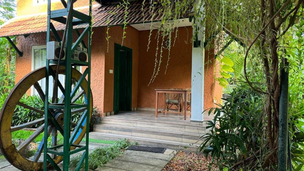 Taste of Kumarakom: Authentic Kerala Cuisine at Garggi Kumarakom Homestay